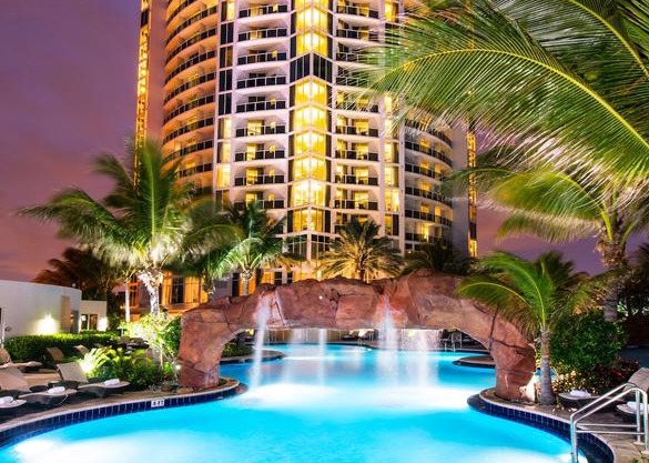 Trump International Beach Resort