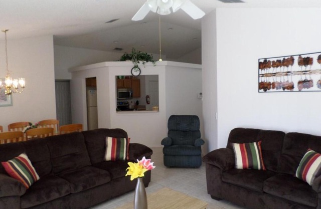 TS215209 - Wellington - 3 Bed 2 Baths Villa