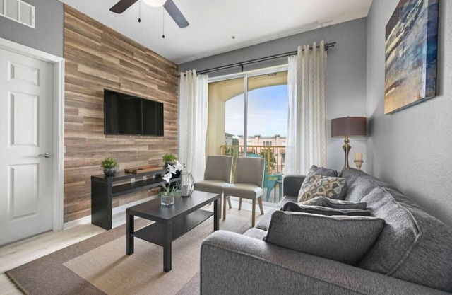 VC13-303 | Vista Cay 3BR Family Condo Near Disney