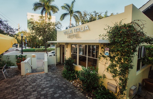 Villa Italia South Beach