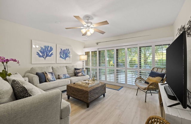 Waterfront Community Townhome with Marina, Beach and a Pool!