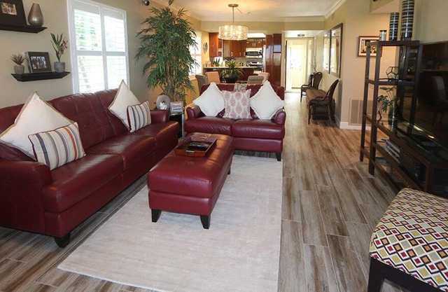 Whitney Beach #333: 2 BR / 2 BA Condo on Longboat Key by RVA, Sleeps 6