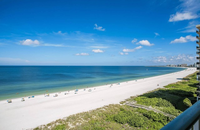 Wow.perfect condo with glorious balcony views