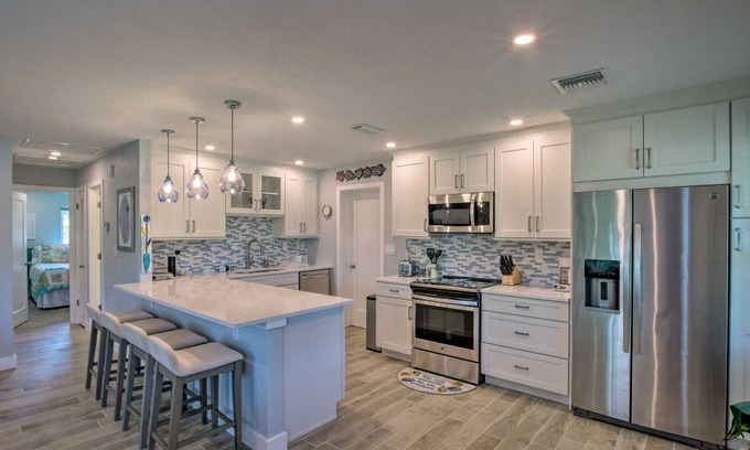 Naples Park House | 102 m² House ∙ 2 bedrooms ∙ 7 guests