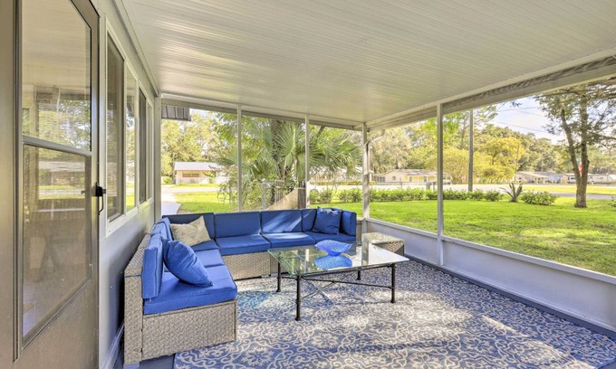 Fellowship House | 102 m² House ∙ 3 bedrooms ∙ 6 guests