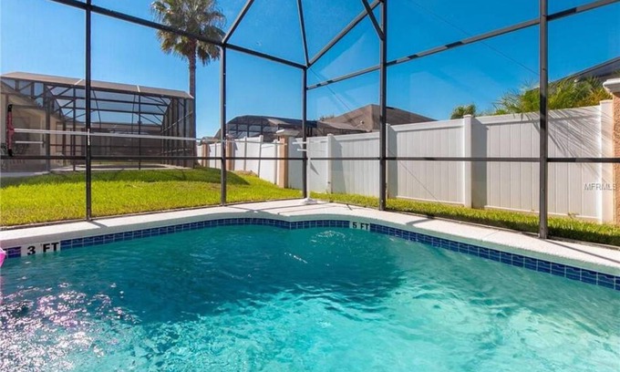 Calabay Parc House | 102 m² House ∙ 4 bedrooms ∙ 8 guests