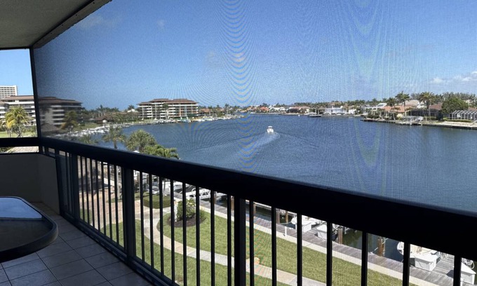 Marco Island Condo | 103 m² Condo ∙ 2 bedrooms ∙ 4 guests