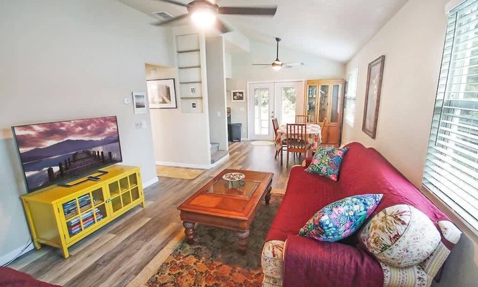Pine Island Center House | 103 m² House ∙ 2 bedrooms ∙ 2 guests