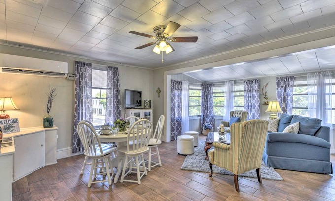 Crescent City Apartment | 106 m² Apartment ∙ 3 bedrooms ∙ 7 guests