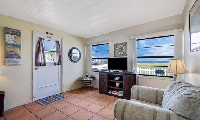 Flagler Beach House | 108 B 13th St Flagler Beach FL