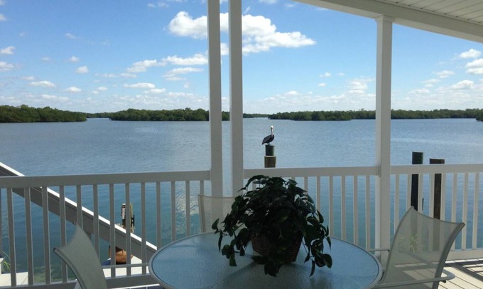 Fort Myers Beach House | 111 m² House ∙ 2 bedrooms ∙ 6 guests