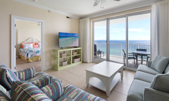 West Panama City Beach Condo | 116 m² Condo ∙ 2 bedrooms ∙ 6 guests