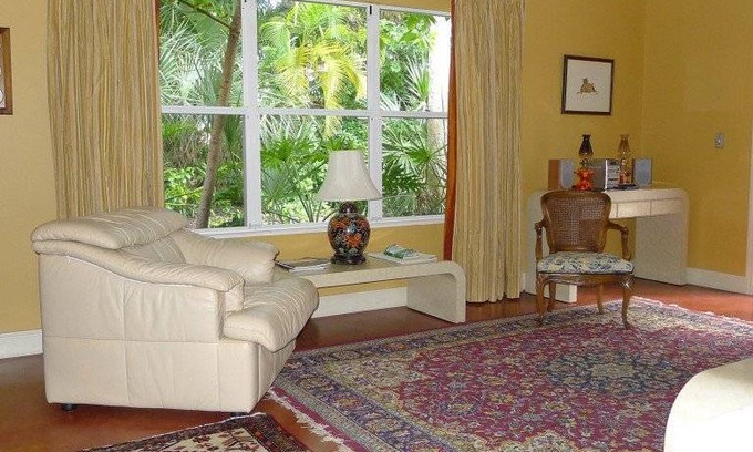 Coralstone Condo | 116 m² Condo ∙ 2 bedrooms ∙ 4 guests