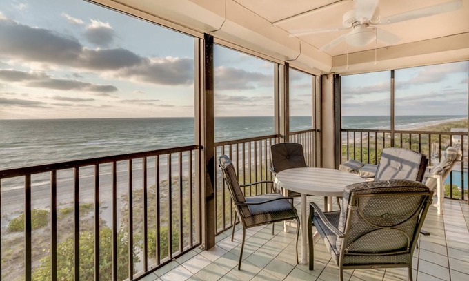 Indian Rocks Beach Condo | 119 m² Condo ∙ 2 bedrooms ∙ 6 guests
