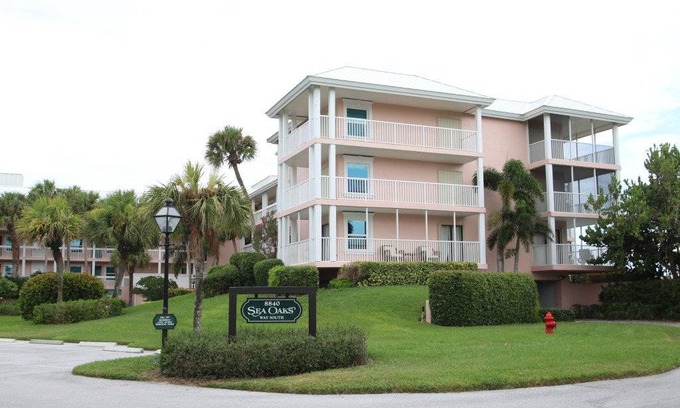 Wabasso Beach Condo | 125 m² Condo ∙ 2 bedrooms ∙ 6 guests