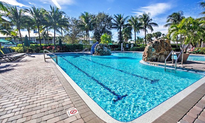 Naples Apartment | 129 m² Apartment ∙ 2 bedrooms ∙ 5 guests