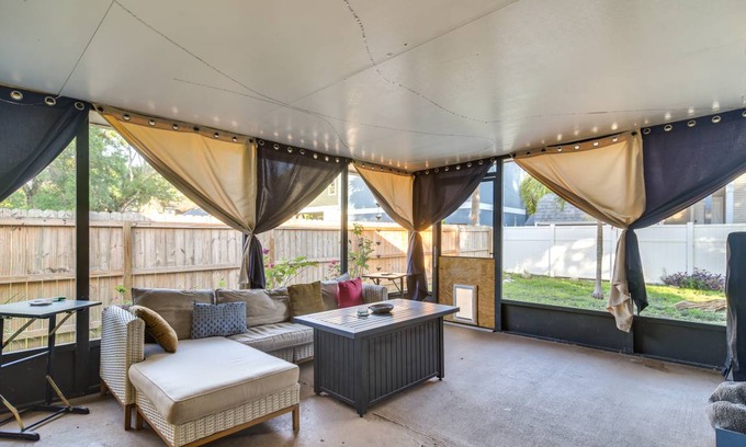 Oldsmar House | 130 m² House ∙ 2 bedrooms ∙ 6 guests
