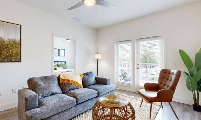 Gainesville Apartment | 139 m² Apartment ∙ 2 bedrooms ∙ 4 guests