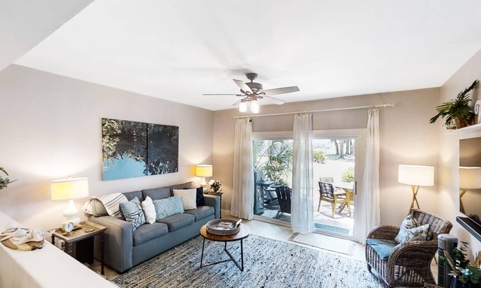 Fernandina Beach Condo | 140 m² Condo ∙ 2 bedrooms ∙ 6 guests