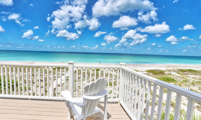Treasure Island House | 144 m² House ∙ 3 bedrooms ∙ 8 guests