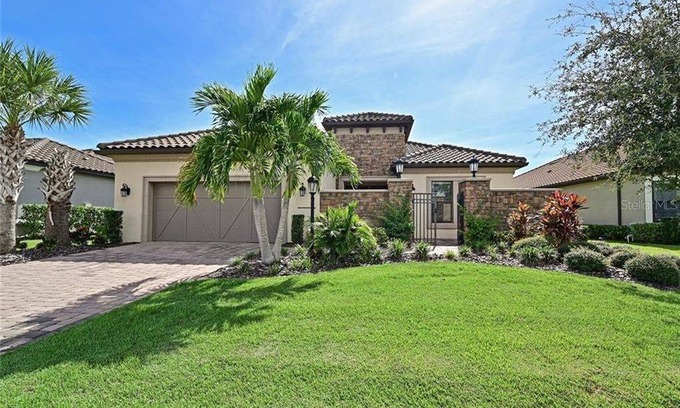 Braden River House | 149 m² House ∙ 2 bedrooms ∙ 4 guests
