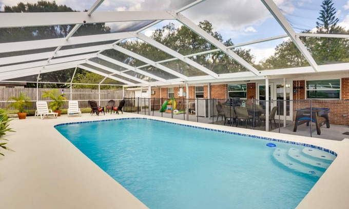 Lake Somerset House | 149 m² House ∙ 3 bedrooms ∙ 6 guests