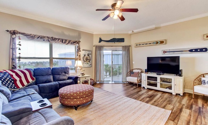 Fernandina Beach Condo | 151 m² Condo ∙ 3 bedrooms ∙ 8 guests