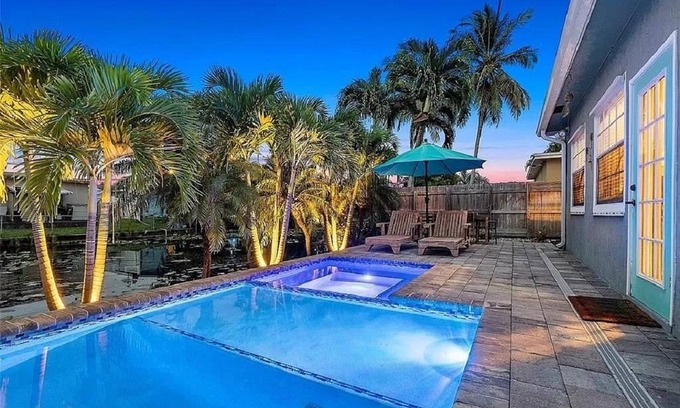 Fort Lauderdale House | 159 m² House ∙ 4 bedrooms ∙ 8 guests