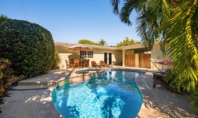 Midtown House | 162 m² House ∙ 3 bedrooms ∙ 6 guests