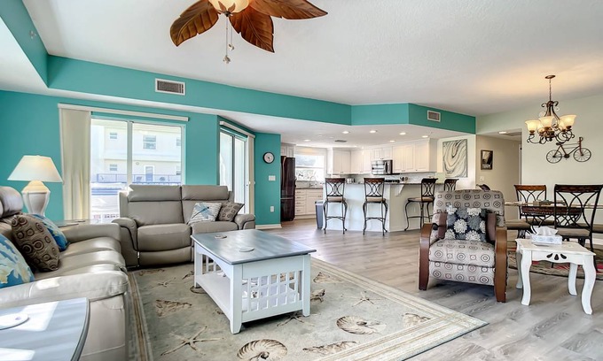 New Smyrna Beach Condo | 164 m² Condo ∙ 3 bedrooms ∙ 8 guests