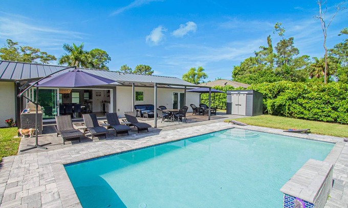 East Naples House | 167 m² House ∙ 4 bedrooms ∙ 12 guests