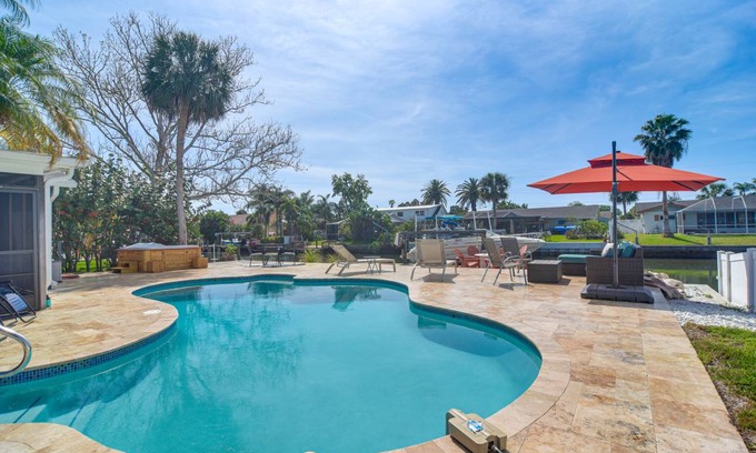 Bay Crest Park House | 175 m² House ∙ 3 bedrooms ∙ 8 guests
