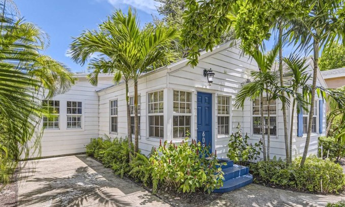 Flamingo Parks House | 183 m² House ∙ 3 bedrooms ∙ 7 guests