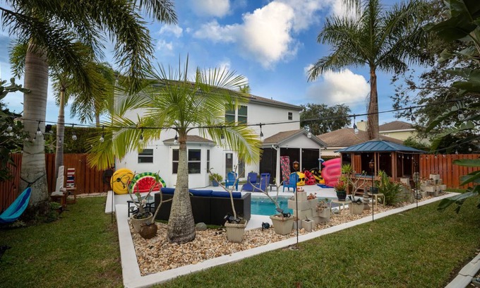 Tropic House | 186 m² House ∙ 3 bedrooms ∙ 6 guests