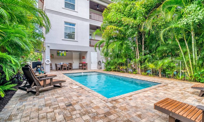 Siesta Key Village House | 186 m² House ∙ 4 bedrooms ∙ 12 guests
