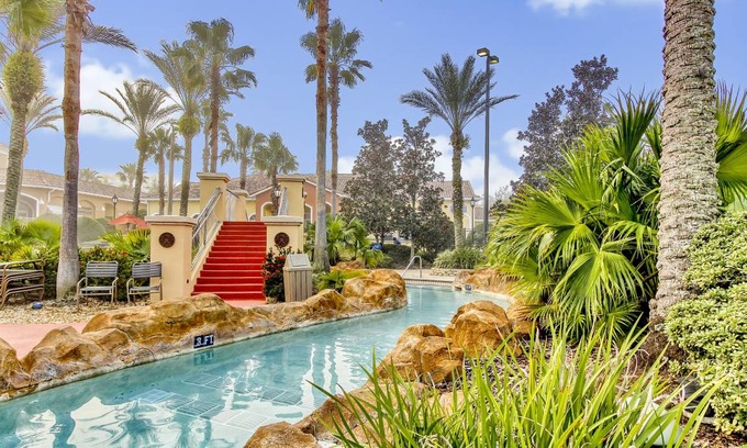 Regal Palms House | 186 m² House ∙ 4 bedrooms ∙ 8 guests