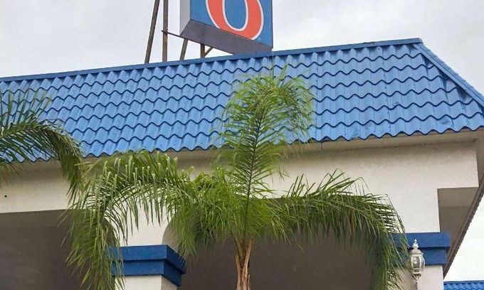 Daytona Beach Hotel | 19 m² Hotel ∙ 10 guests