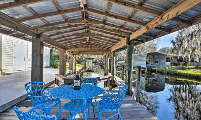 Crescent City House | 191 m² House ∙ 5 bedrooms ∙ 8 guests