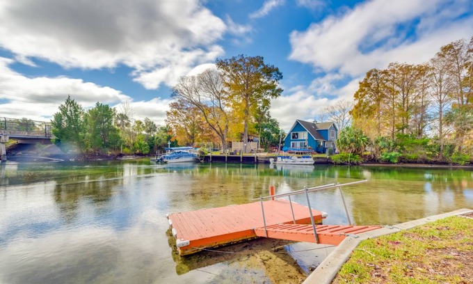 Weeki Wachee Gardens House | 191 m² House ∙ 4 bedrooms ∙ 13 guests