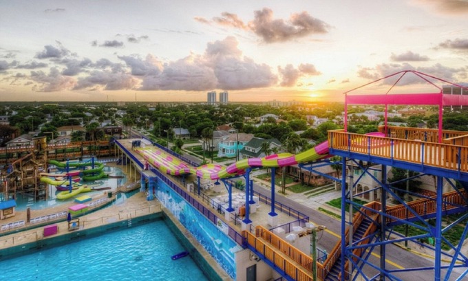 Ortona Park Apartment | 20% OFF! - NEW Amazing Ocean View Studio W/Private Balcony!