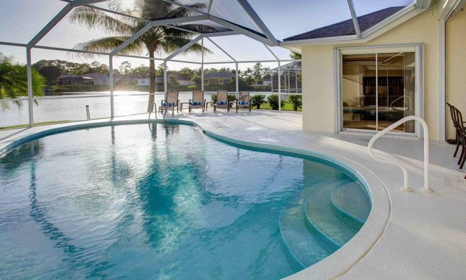 Central Naples House | 200 m² House ∙ 4 bedrooms ∙ 6 guests
