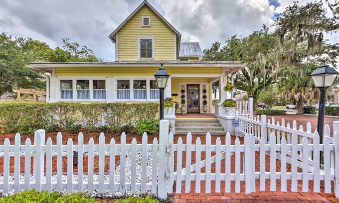 Green Cove Springs House | 204 m² House ∙ 2 bedrooms ∙ 6 guests