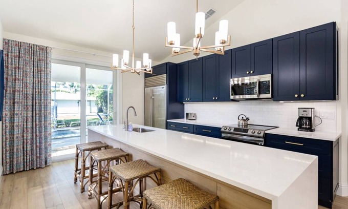Naples Park House | 204 m² House ∙ 3 bedrooms ∙ 6 guests