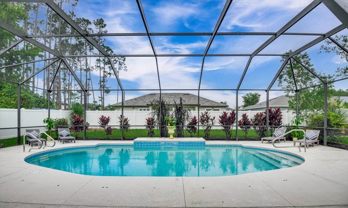 Palm Coast House | 204 m² House ∙ 4 bedrooms ∙ 9 guests