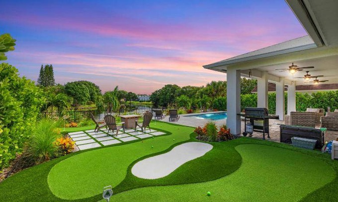 Jensen Beach House | 204 m² House ∙ 4 bedrooms ∙ 11 guests