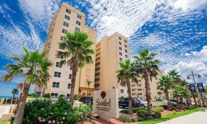 Daytona Beach Shores House | 204 m² House ∙ 3 bedrooms ∙ 8 guests