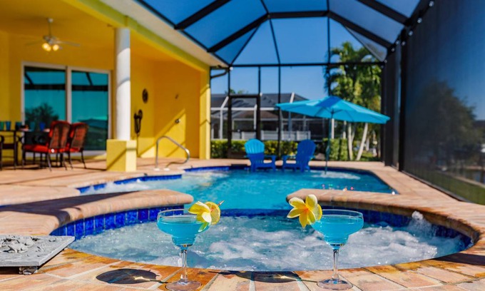 Fort Myers Villa | 210 m² Villa ∙ 3 bedrooms ∙ 6 guests