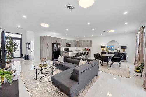 Goulds House | 214 m² House ∙ 5 bedrooms ∙ 10 guests