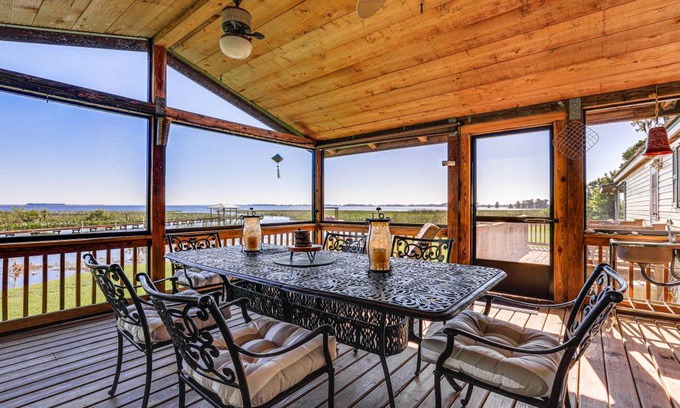 Highland House | 218 m² House ∙ 4 bedrooms ∙ 8 guests