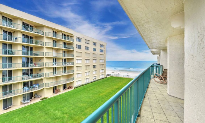 Ponce Inlet Condo | 221 m² Condo ∙ 2 bedrooms ∙ 4 guests
